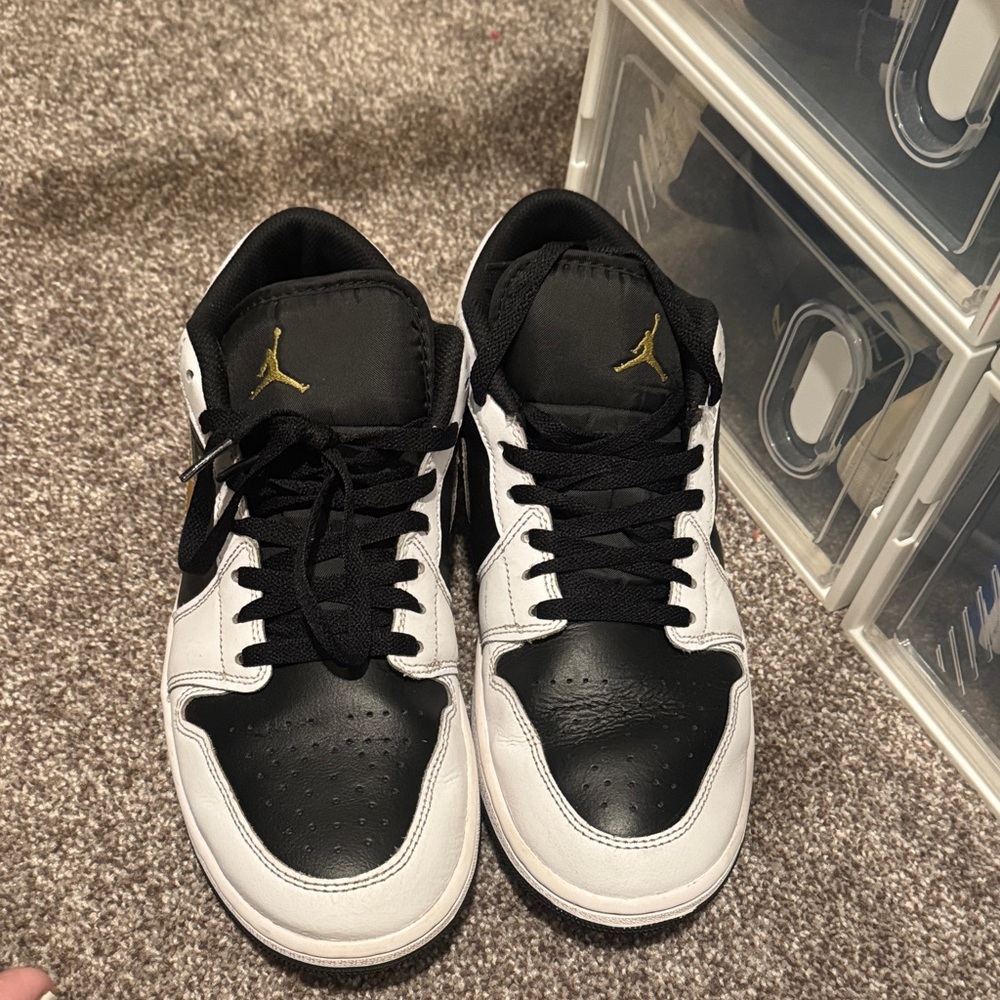 Jordan Black and White Sneakers with Gold Accents - Picture 2 of 5